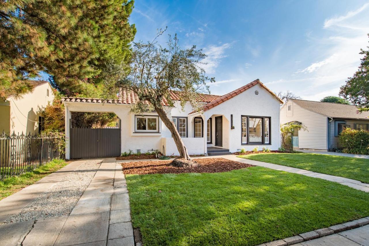 Luxurious Studio City Home 로스앤젤레스 외부 사진